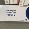 Thuốc điều trị cơn đau nửa đầu Sumatriptan 100mg hộp 27 viên